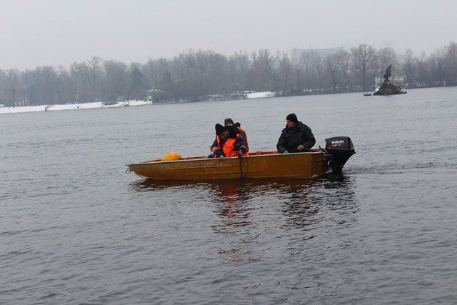 Студентка, яка зникла в Києві, наклала на себе руки: фото і відео з місця трагедії