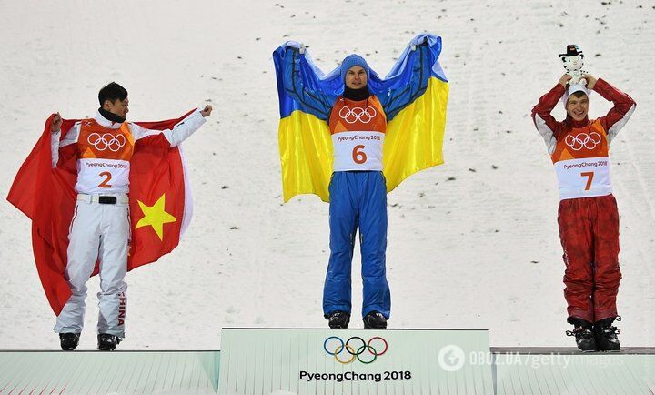 Чемпіон ОІ вкрив на п'єдесталі атлета з Росії прапором України