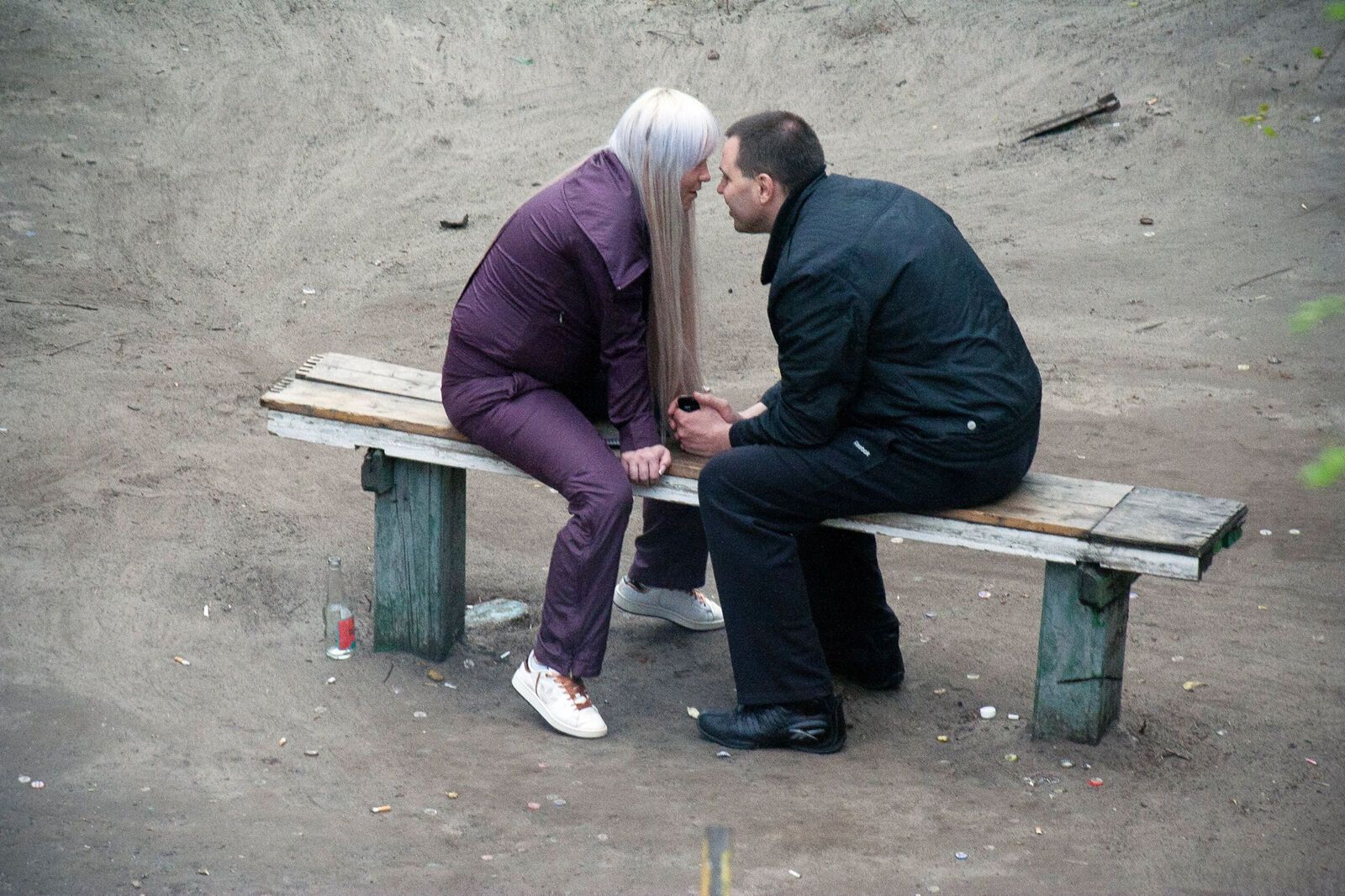 10 років із життя лавки: киянин створив унікальний фотопроект