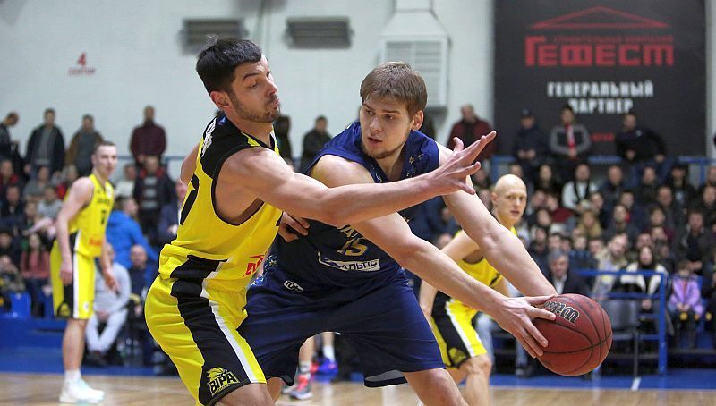 Фиаско вице-чемпиона и непростая победа Киева: результаты Суперлиги Пари-Матч 2 февраля