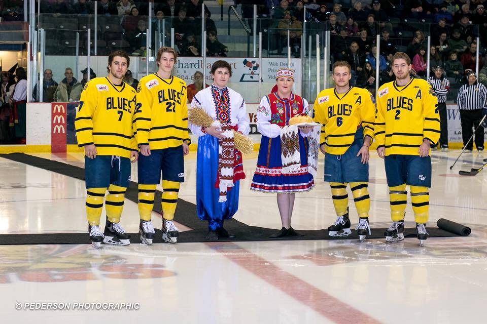 Канадські хокеїсти зіграли матч в українських вишиванках: опубліковані фото та відео