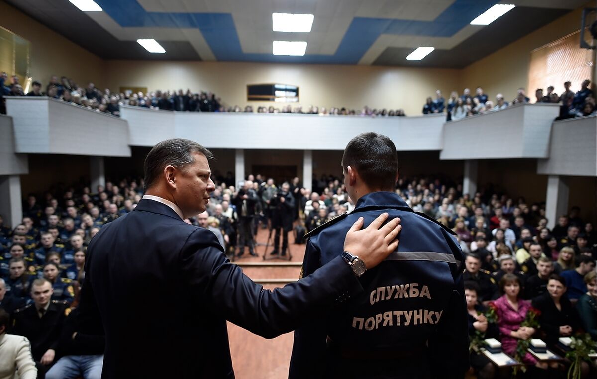 Ляшко встретил мальчика-сироту, которому помогал в детстве