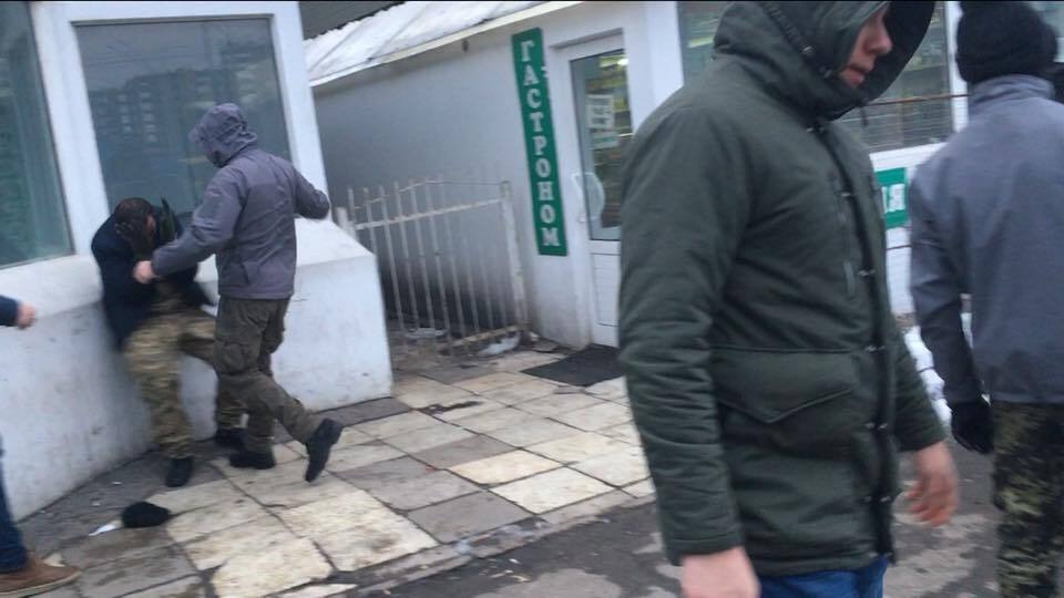 "Ветеран - не убогий": у Києві покарали банду в камуфляжі