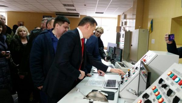 Олег Ляшко запустил на запорожском предприятии двигатель для истребителя (ФОТО)