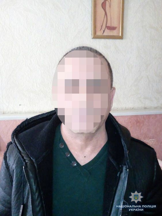 Наркоторговца-иностранца задержали в Мелитополе (ФОТО)
