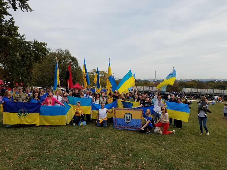 Украинские воины два года участвуют в Марафоне морских пехотинцев в США