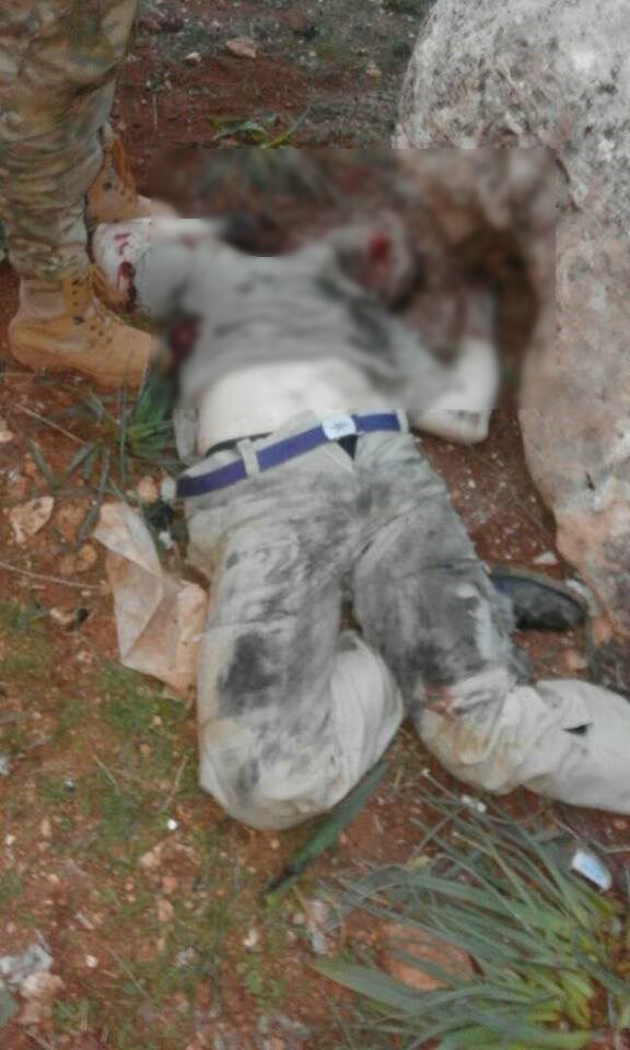 В Сирии сбили Су-25: появились фото погибшего пилота