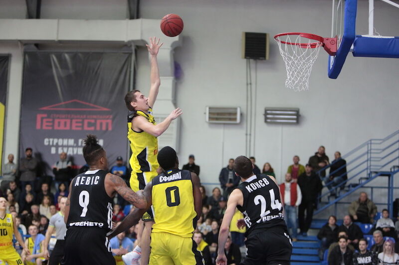 Суперліга Парі-Матч