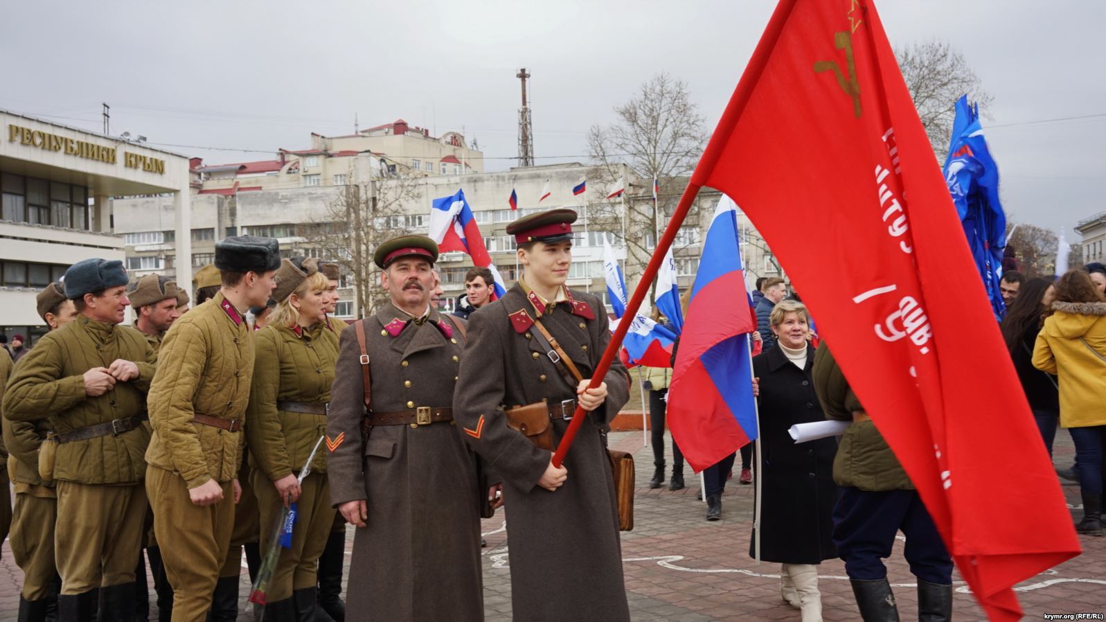 Новости Крымнаша. Крым попал в клетку насилия, беззакония и безумного фарса