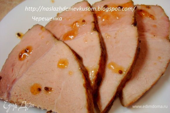 Свинина в духовці: як смачно запекти м'ясо