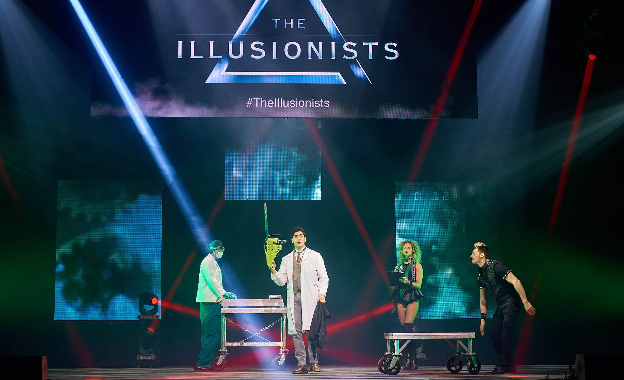 Бродвейское шоу The illusionists покорило киевскую публику