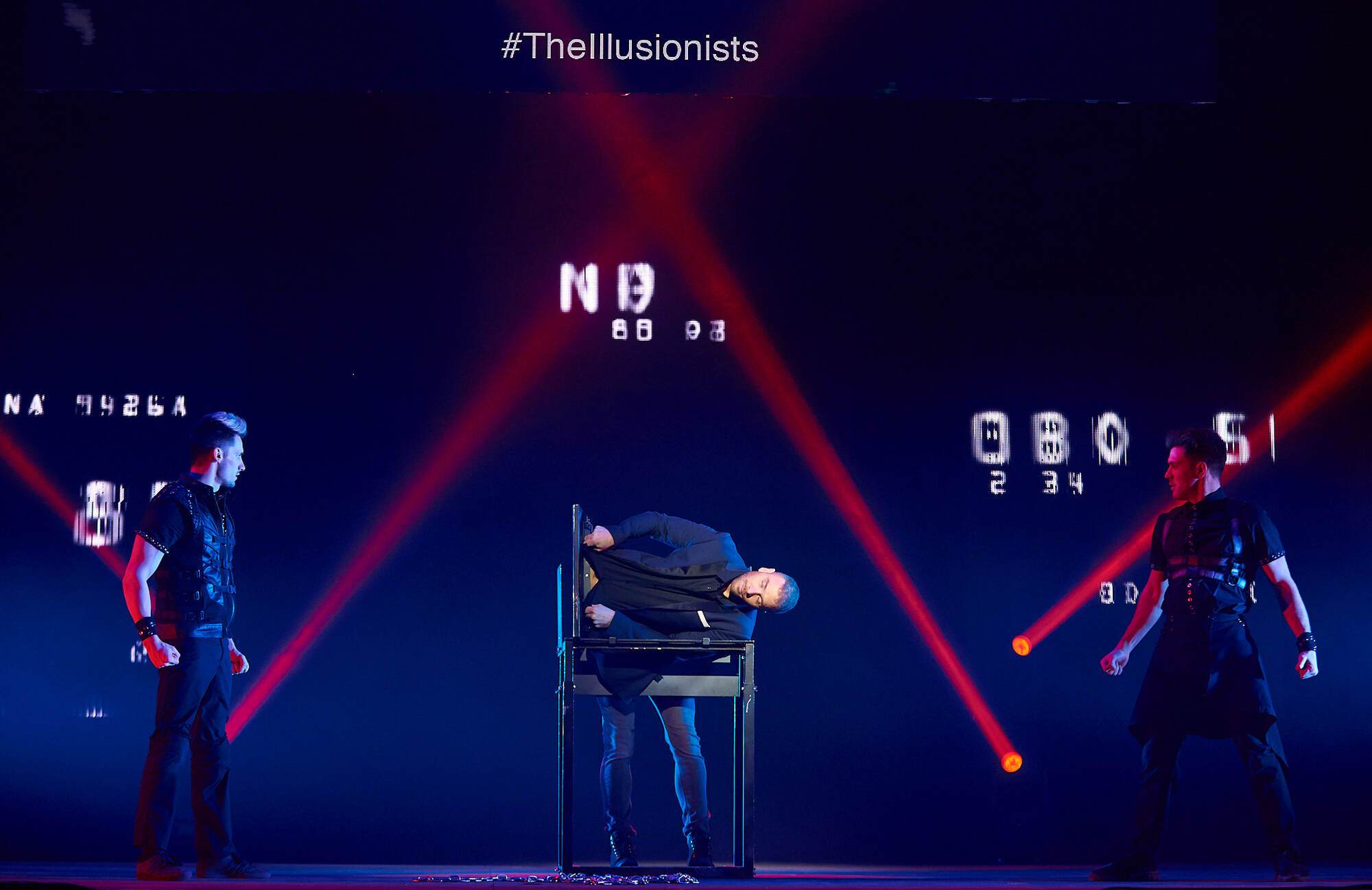 Бродвейское шоу The illusionists покорило киевскую публику