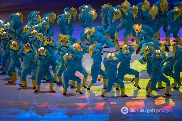 Тигр, дракон и голый знаменосец: самые крутые кадры церемонии открытия Олимпиады-2018