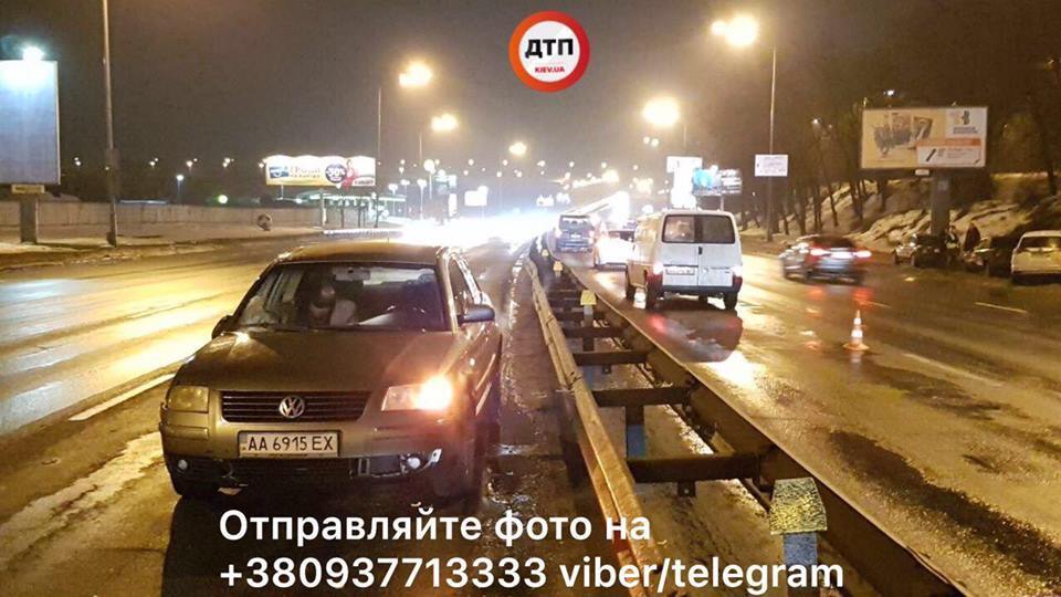 В Киеве боец Нацгвардии попал под авто, спеша на помощь сбитому пешеходу