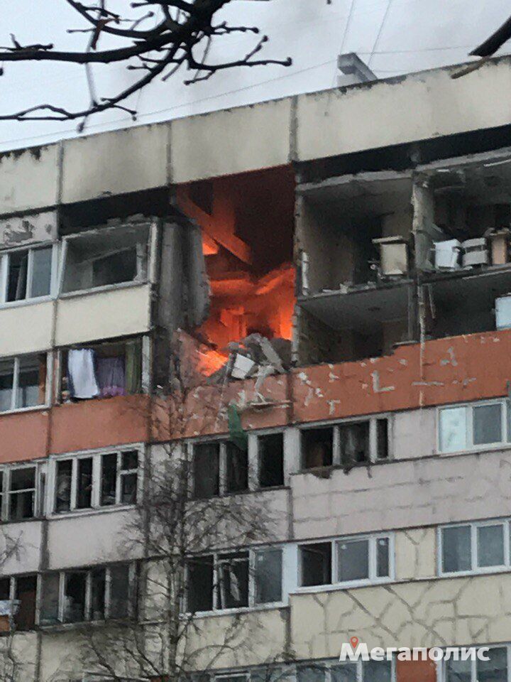 В Петербурге снова прогремел взрыв в жилом доме