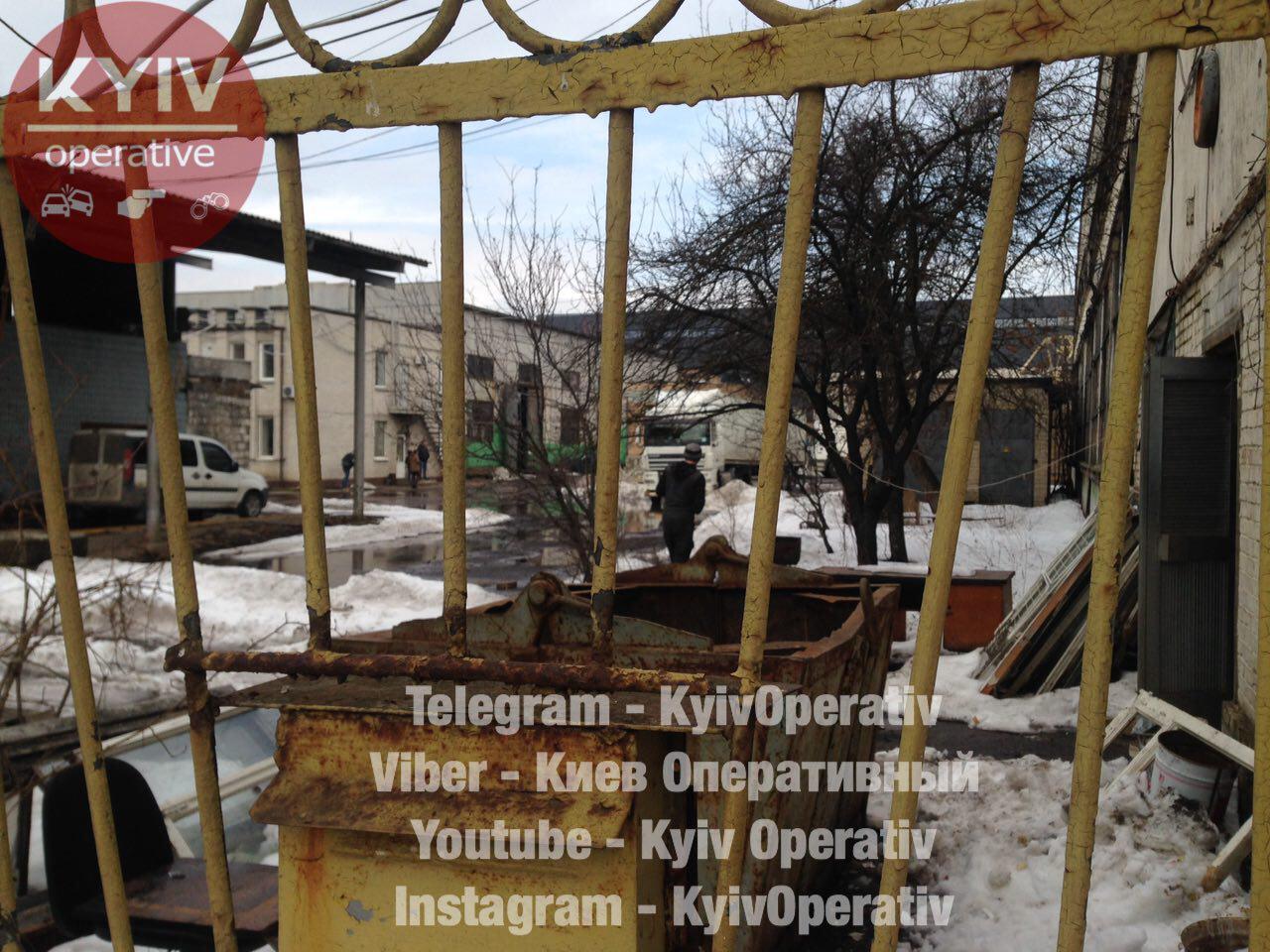 В Киеве нашли тело младенца в мусорном контейнере 
