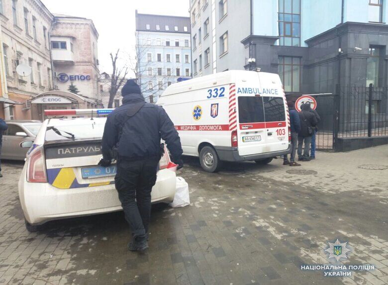 Место самоубийства мужчины в Киеве
