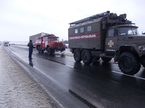 Україна потрапила у сніговий полон: наслідки негоди. Карта заторів