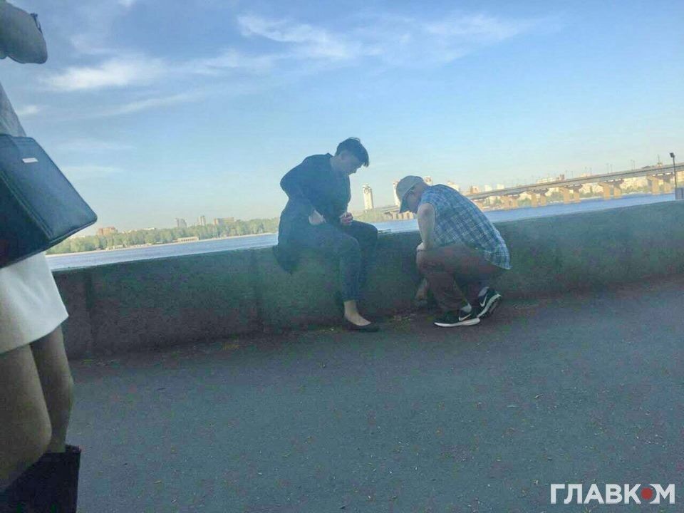 Жгли инструкции? Всплыли фото Савченко с Рубаном