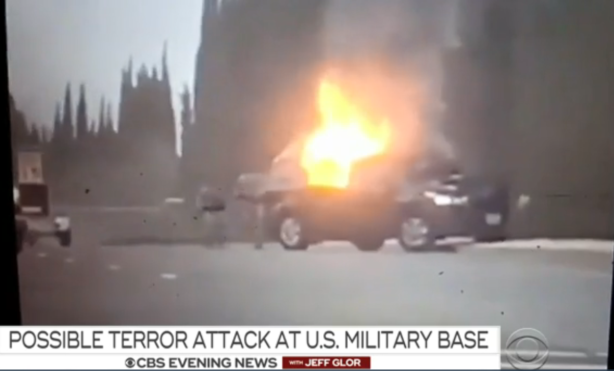 У авиабазы США прогремел мощный взрыв: работал террорист-смертник