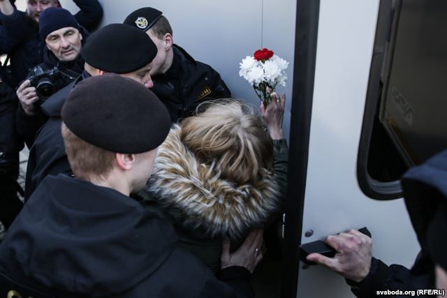 День воли в Беларуси: в центре Минска прошли массовые задержания 
