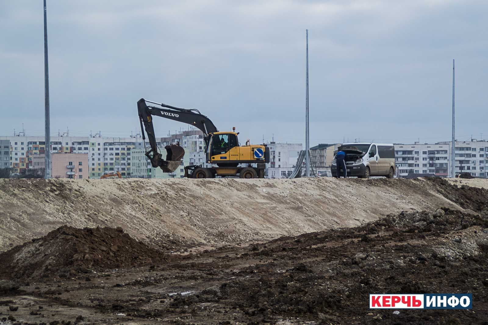 Оккупанты похвастались темпами строительства Крымского моста: опубликованы фото 