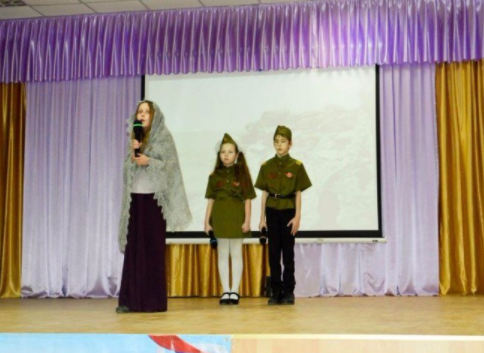 З червоною зіркою: в Криму діти взяли участь в пропагандистському конкурсі