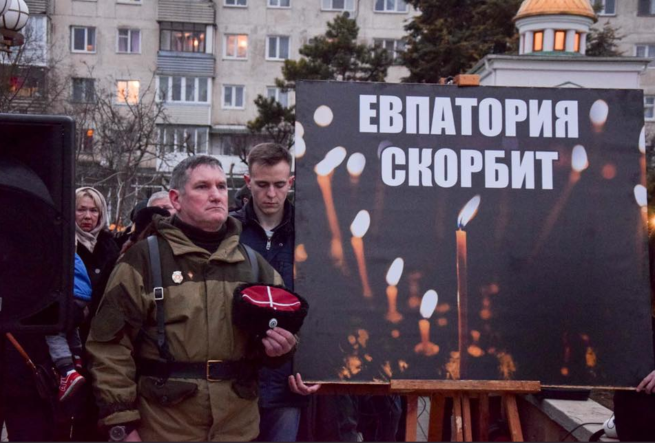 "Кінчені виродки": мережу обурив день жалоби в Криму
