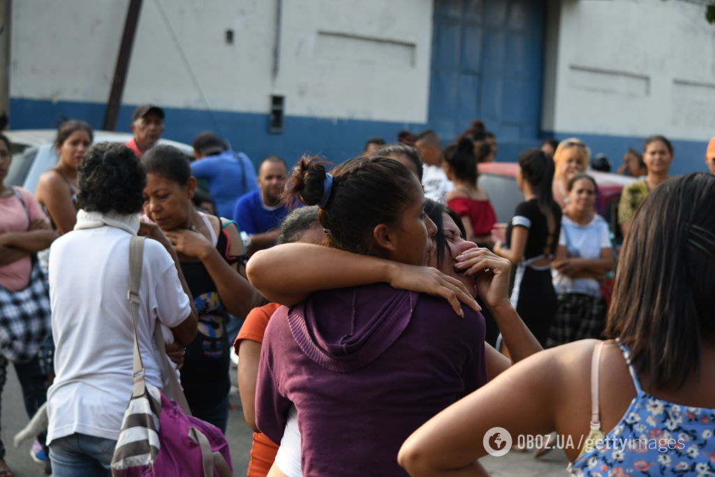 В Венесуэле заключенные устроили бунт в тюрьме: почти 70 жертв