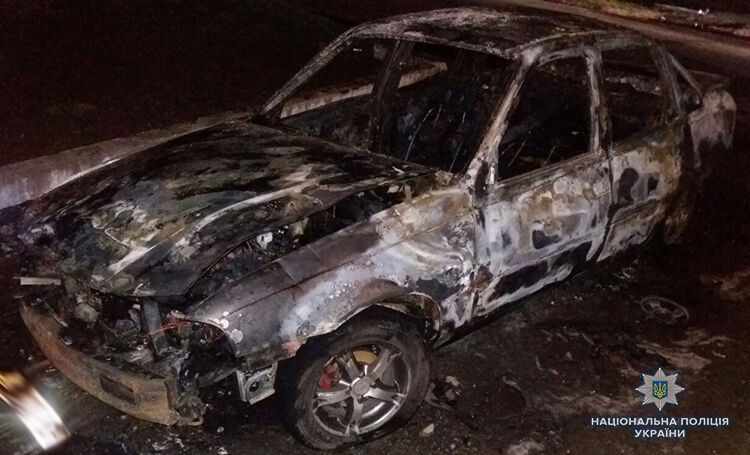 В Запорожской области мужчина взорвал гранатой автомобиль с бывшей женой