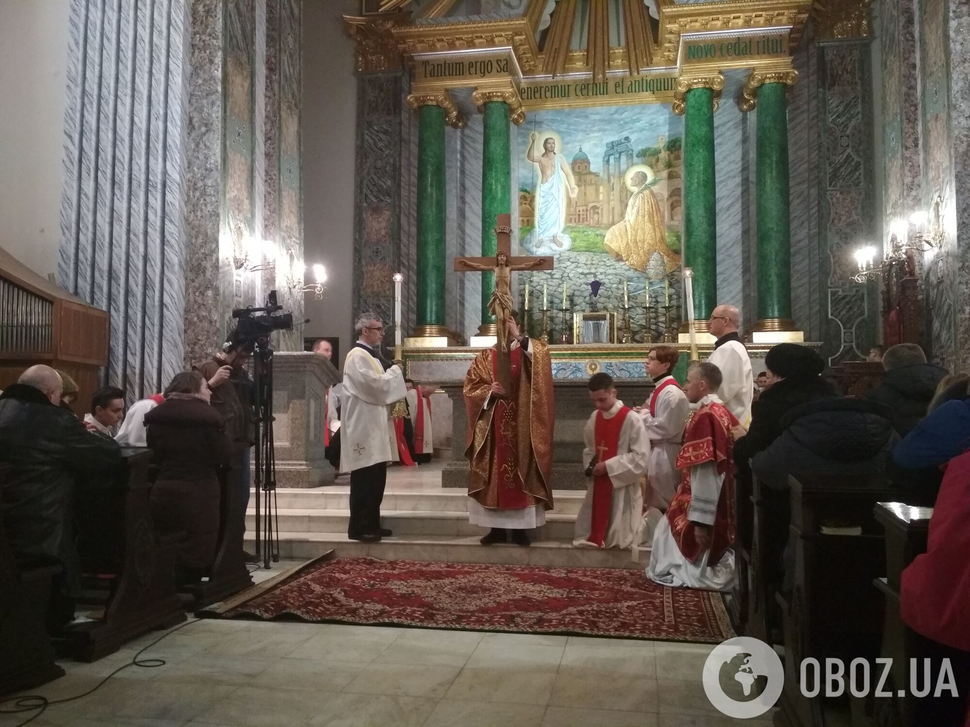 Римо-католики Киева "похоронили" Христа