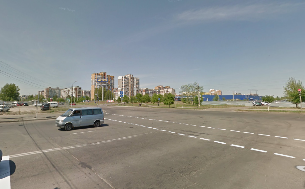 Авария произошла на перекрестке улиц Электротехнической и Сабурова
