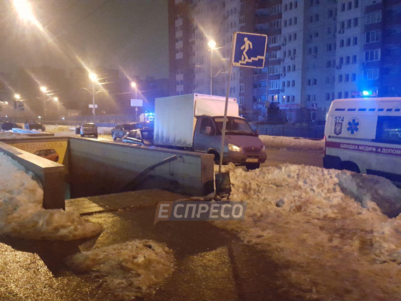 Масштабна ДТП у Києві: на проспекті зіткнулися відразу 7 авто