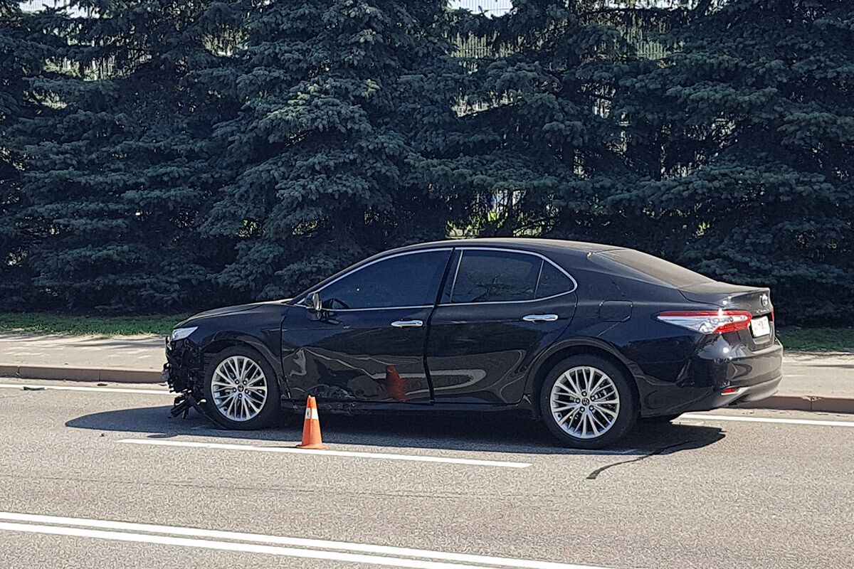 У Києві поліцейський на конфіскованому мотоциклі влаштував масштабну ДТП