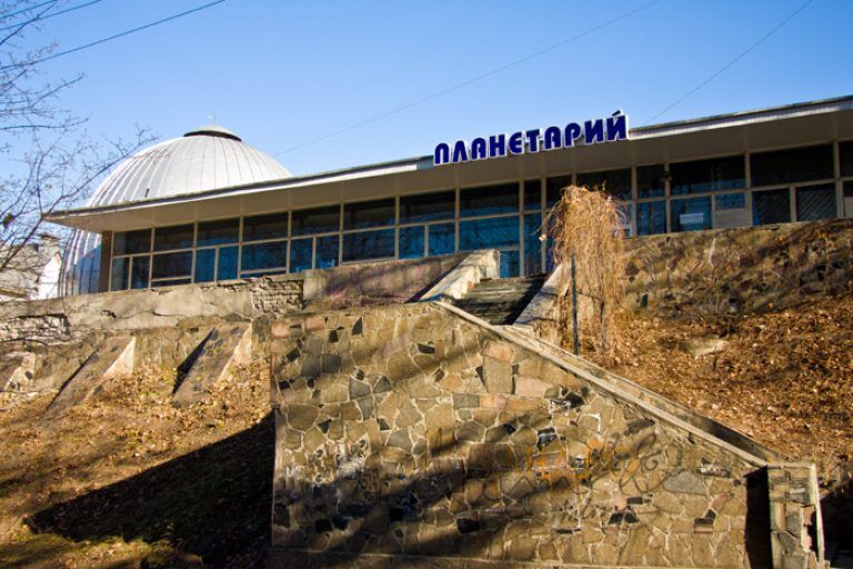 Где в Украине можно стать ближе к космосу: планетарии, обсерватории, музеи