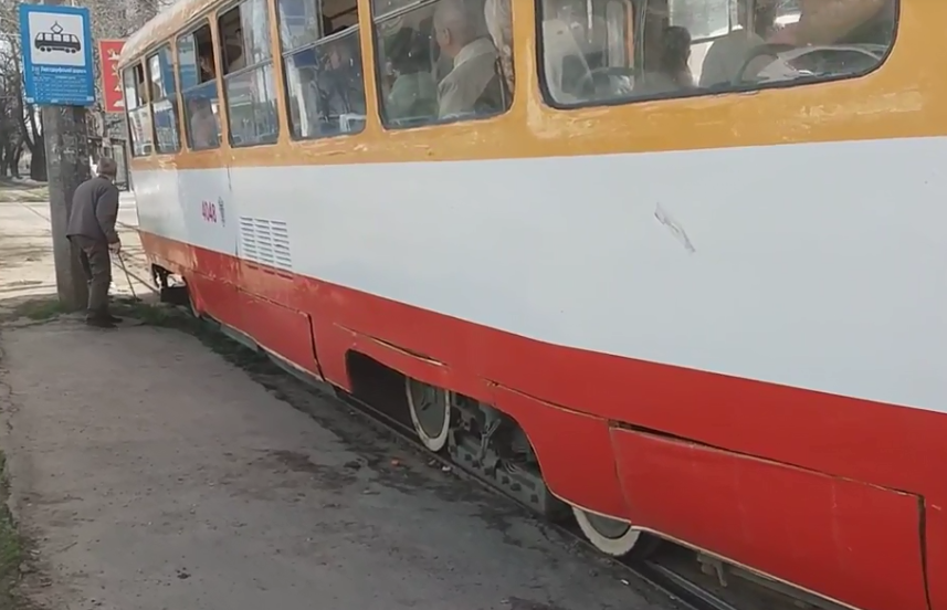 В Одессе задымился трамвай с пассажирами