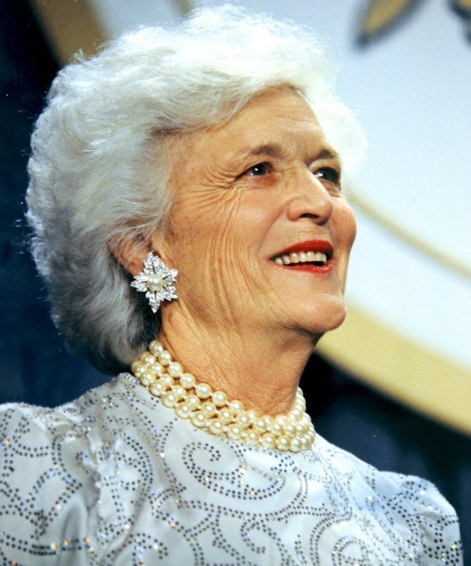  Умерла бывшая первая леди США Барбара Буш: какой она была