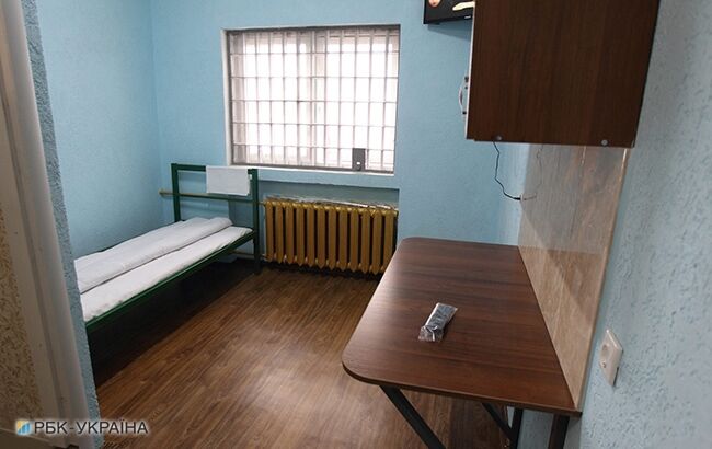 Умови схожі на тортури: як живуть в'язні в київському СІЗО