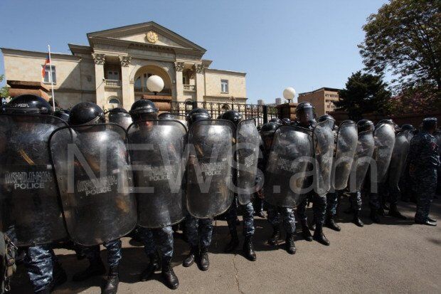 Революція у Вірменії