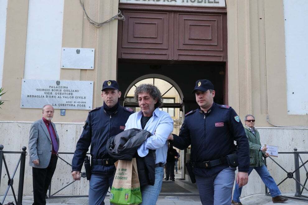  В Италии ударили по "Коза ностре": десятки задержанных