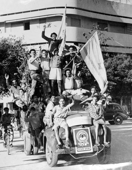 14 мая 1948 года по григорианскому календарю была провозглашена независимость Израиля.