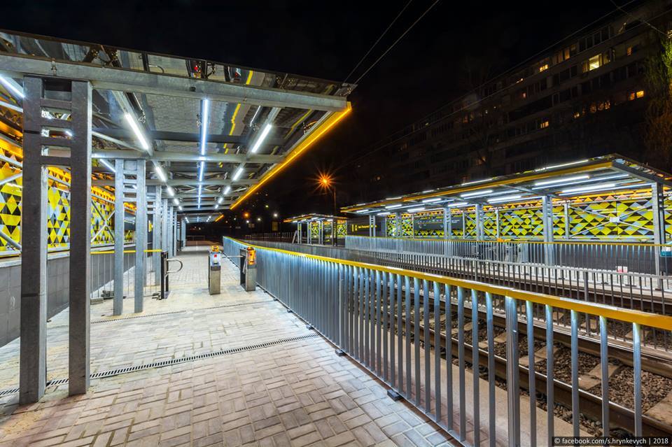 Як виглядає станція швидкісного трамвая в Києві після ремонту