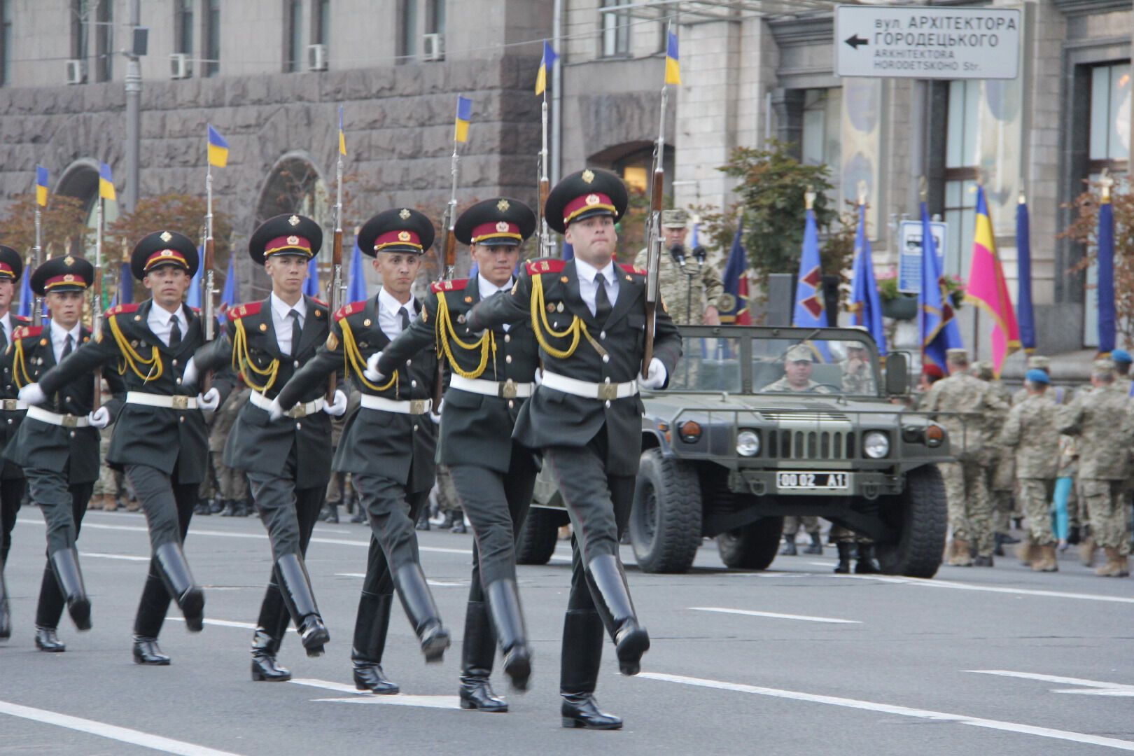 З армією України є проблеми - Тимчук