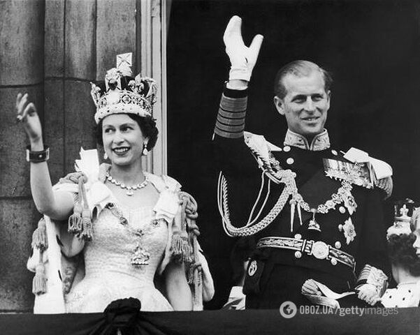 Елизавете II - 92! Королева Великобритании отмечает свой "первый" день рождения в году