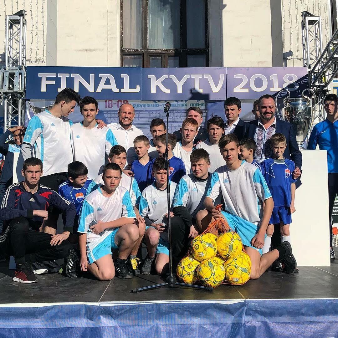 Кива: каждая улыбка на лицах детей в прифронтовой зоне — на вес золота