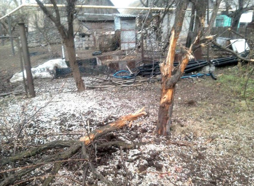 Пекло в Луганському: в мережі показали, що залишилося від селища після обстрілу терористами