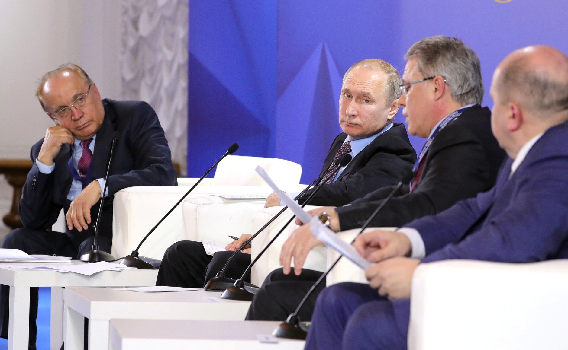 Пішло сім років: Путін оголосив про створення надзброї
