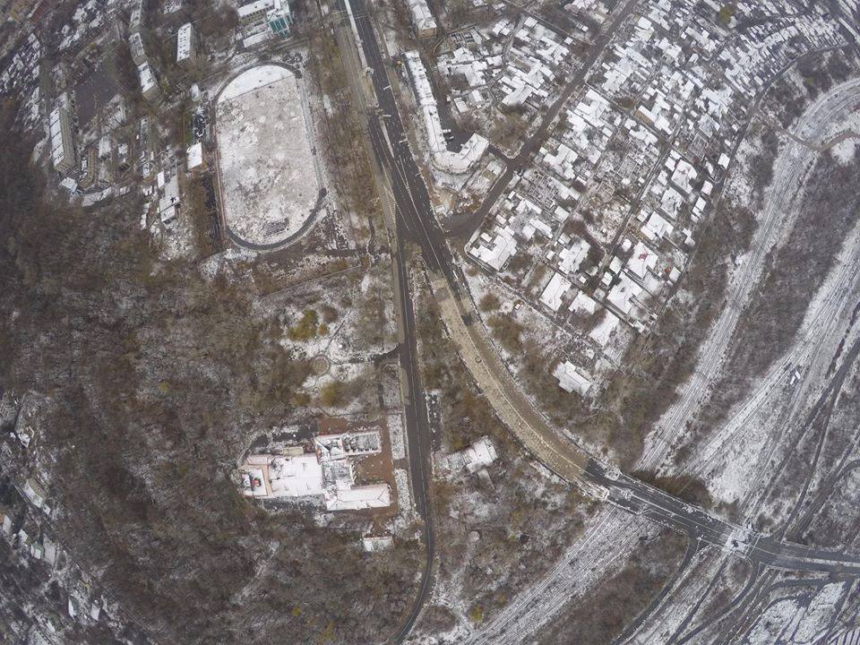 Поле боя: в сети показали знаковое фото Донецка с высоты птичьего полета