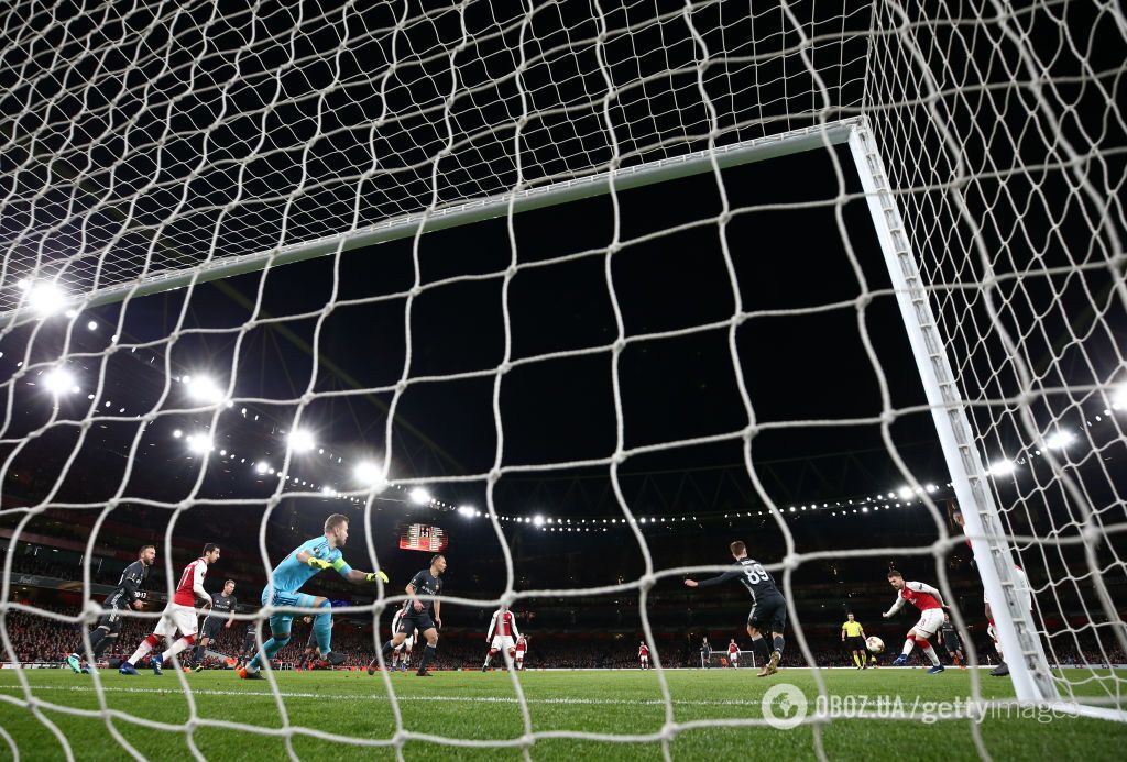 "Арсенал" издевательски обыграл россиян в первом четвертьфинале Лиги Европы