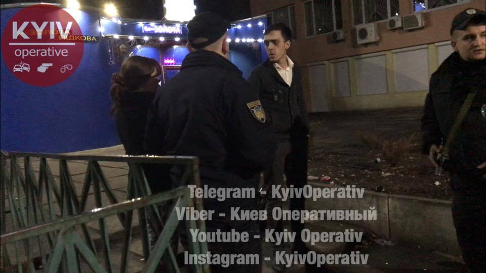 У Києві люди в камуфляжі нахабно пограбували гральний заклад: опубліковано фото і відео